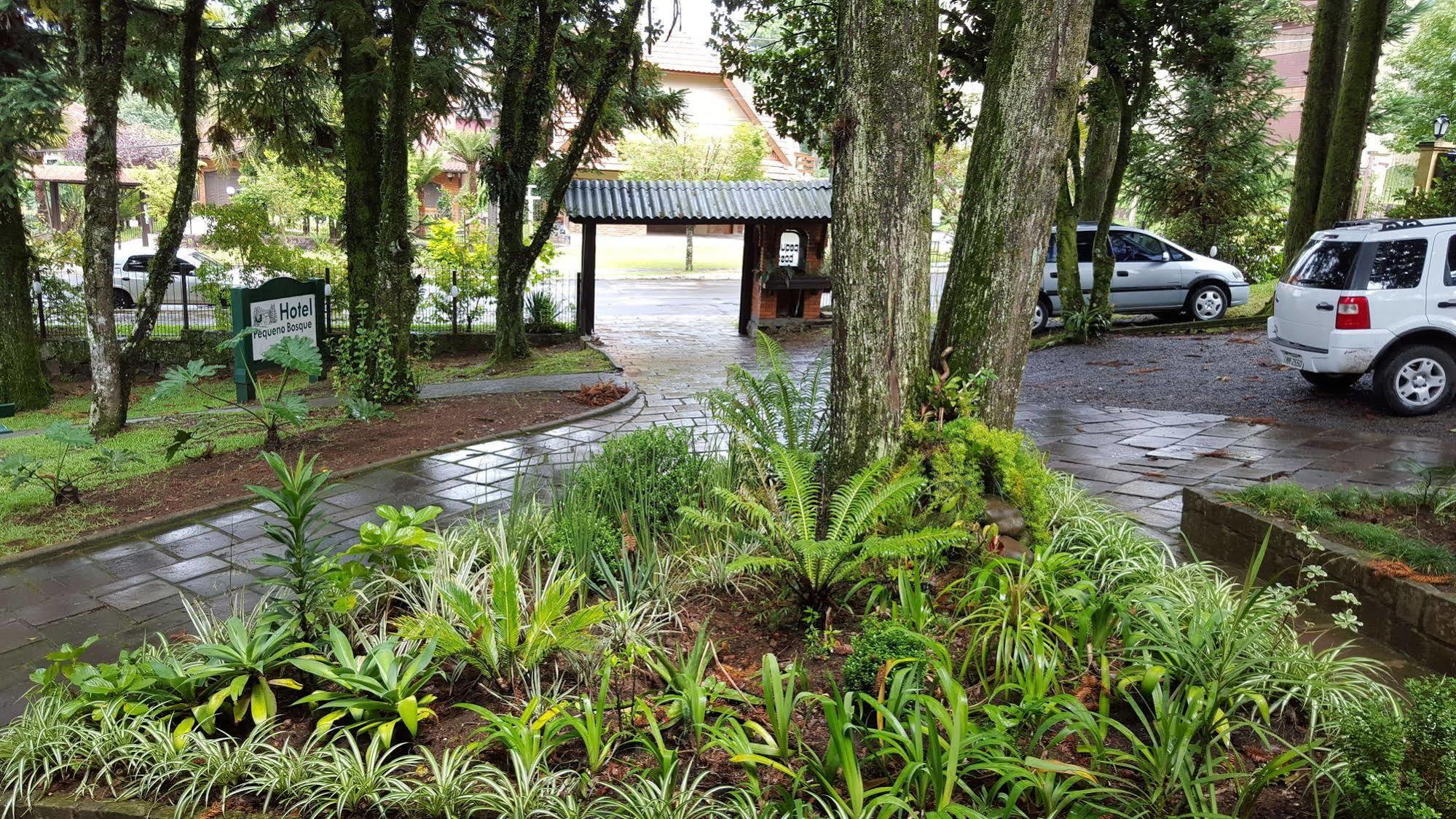 Hotel Pequeno Bosque Gramado Exterior photo