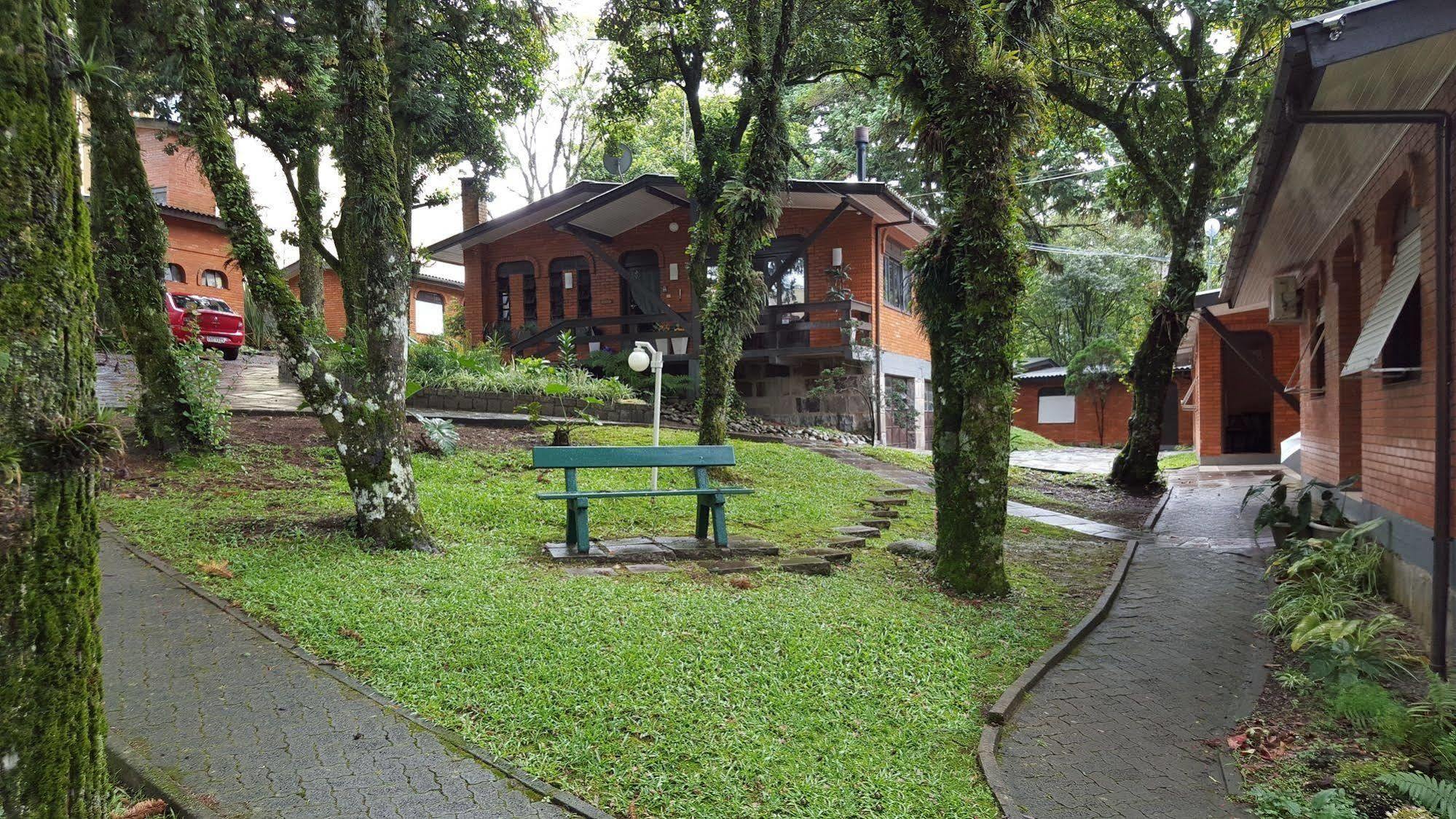 Hotel Pequeno Bosque Gramado Exterior photo